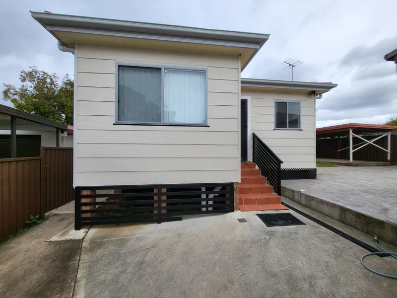 MODERN 2 BEDROOM HOME