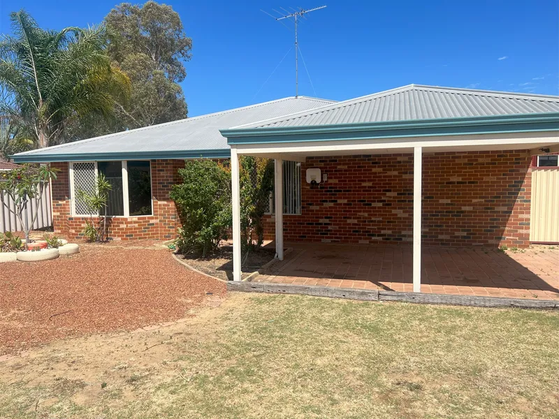 Welcome Home to 10 Perida Way, Greenfields!