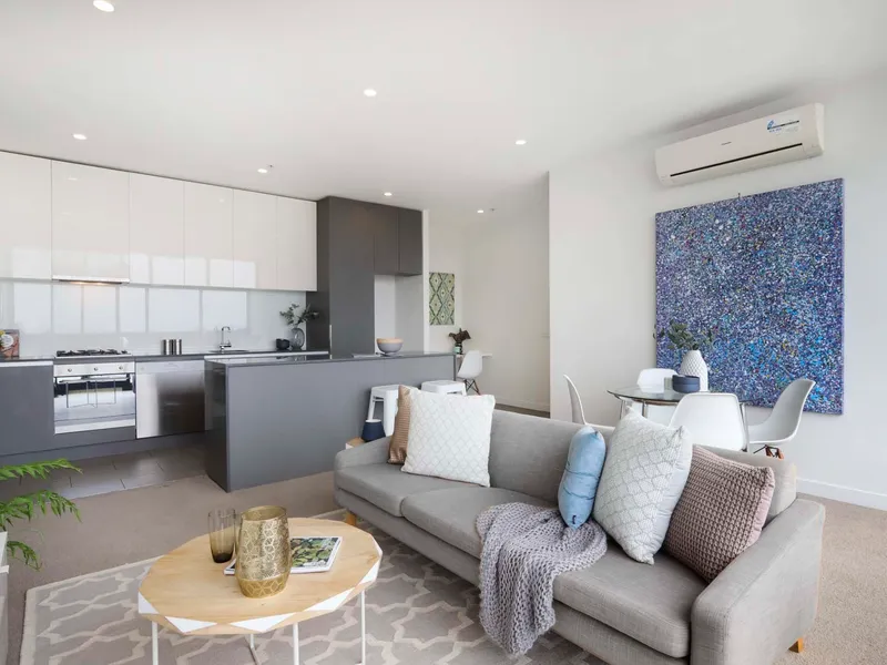 Penthouse Luxury, Panoramic City Views