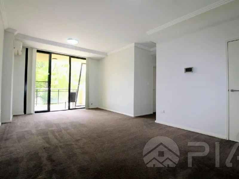 2 Bedroom unit in a Convenient Location