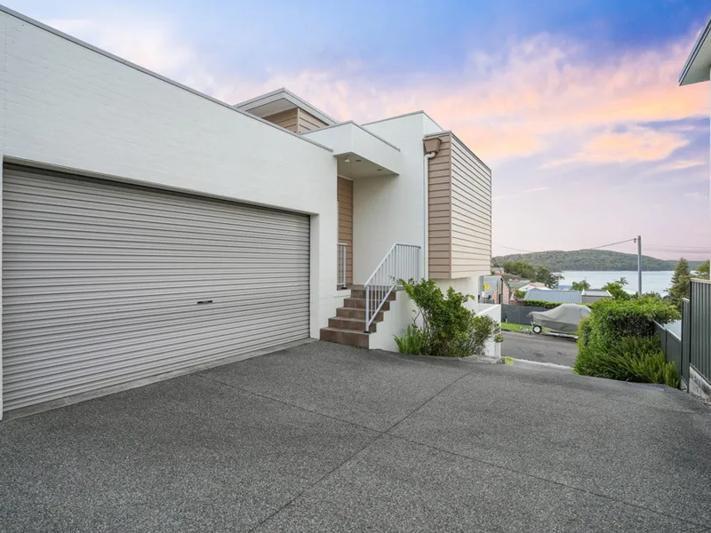 Opulent Residence With North Facing Water Views