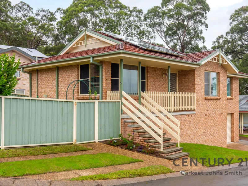 Freestanding Home in Kensington Green