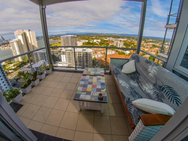 Perfect location and Immaculate presentation......