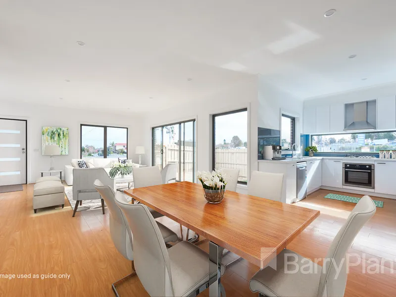 Brand New Contemporary Townhouse – with Street Frontage.