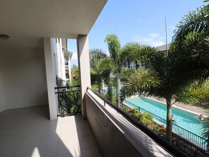 First Floor, 3 Bedroom, 2 Bathroom Apartment, Townsville