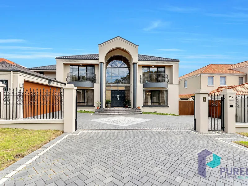 COASTAL RESORT LIFESTYLE 