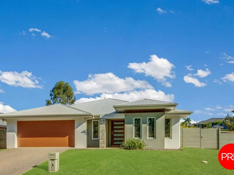 Large Family Home with All The Extras!