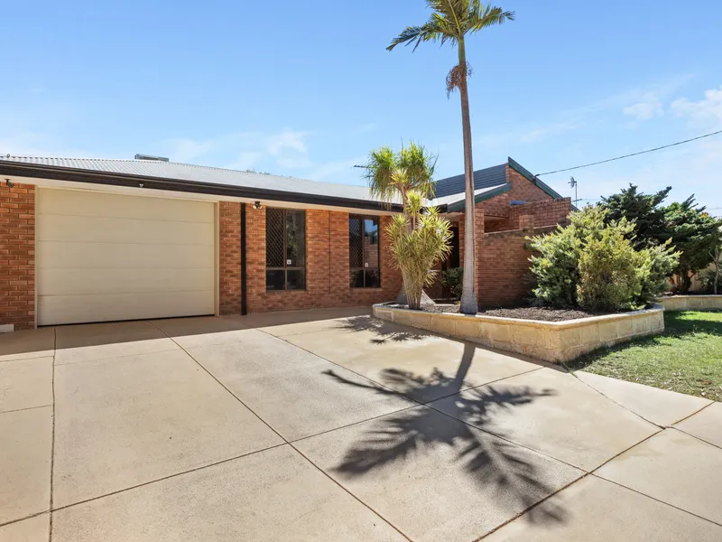 Massive Family Oasis!