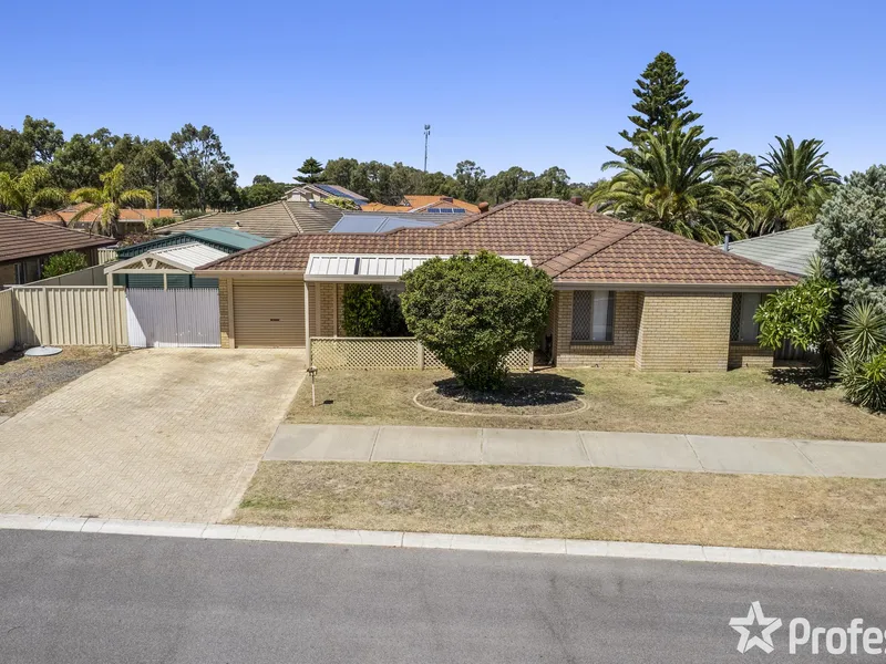 LOVABLE HOME IN LOVABLE LOCATION!