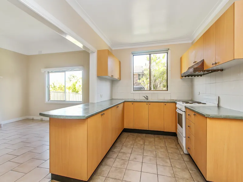 Spacious and Updated Flat