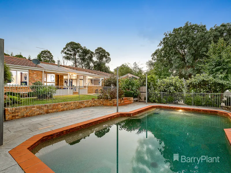 Luxury and prestige along Warrandyte’s famed ‘Golden Mile’.