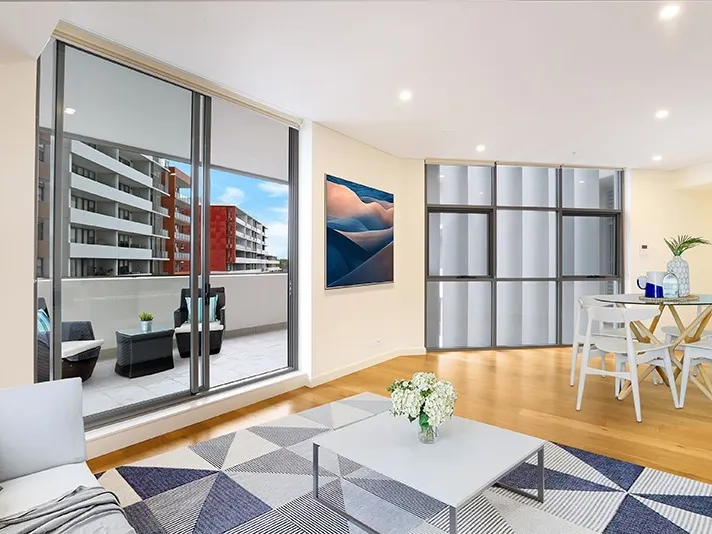 Elevated Views from a Light, Airy and Spacious Retreat