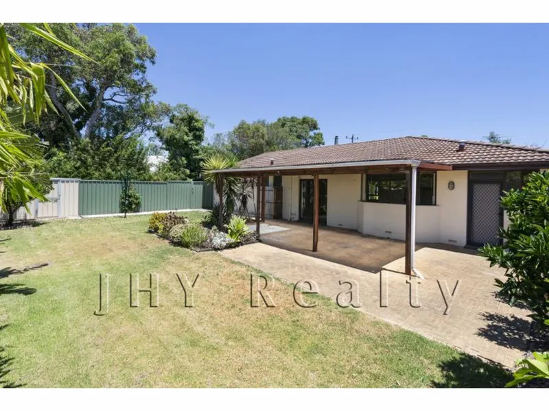 SPACIOUS 3x2 FAMILY HOME CLOSE TO TOWN