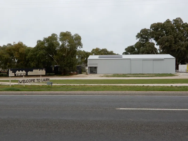 LARGE INDUSTRIAL SHED