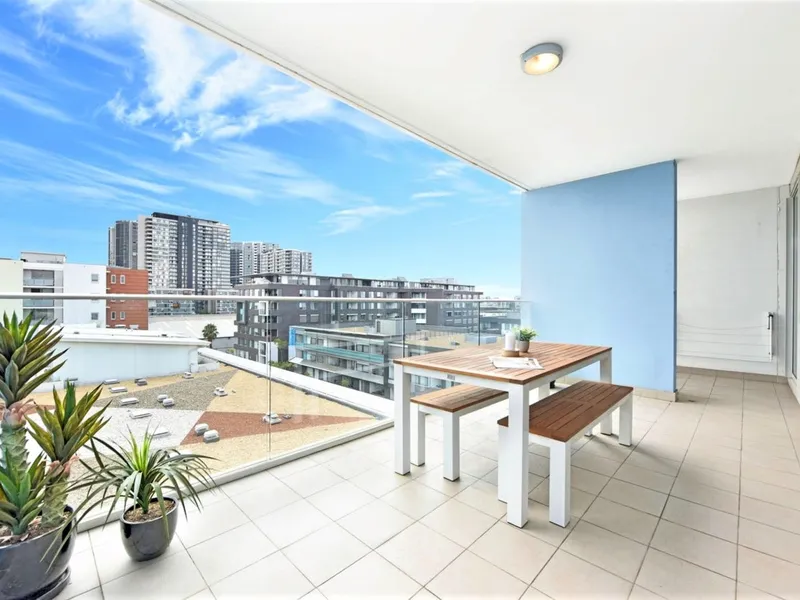 Palermo - North facing spacious two bedroom apartment 