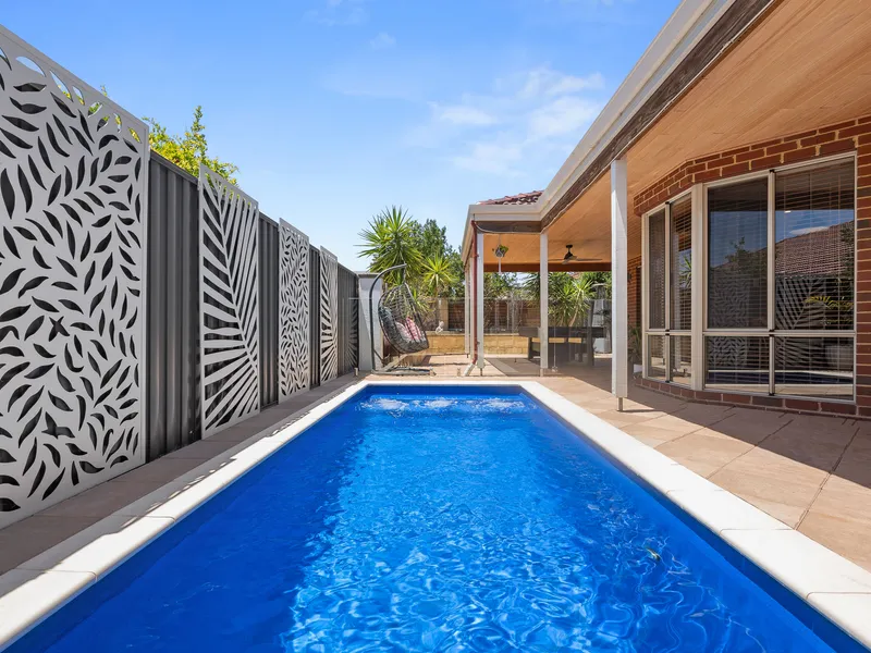Resort style living in Aveley