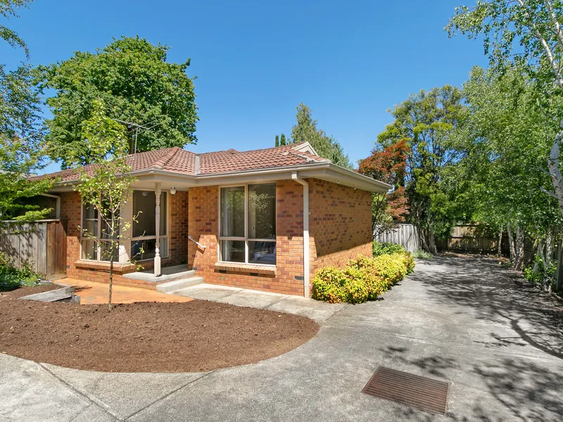 Private, Pristine & Conveniently Positioned