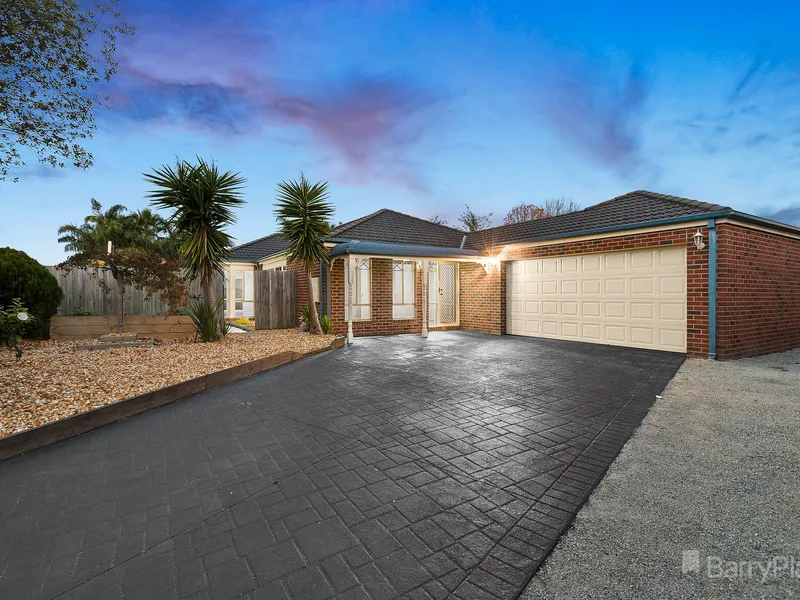 Quiet Court On 702m2