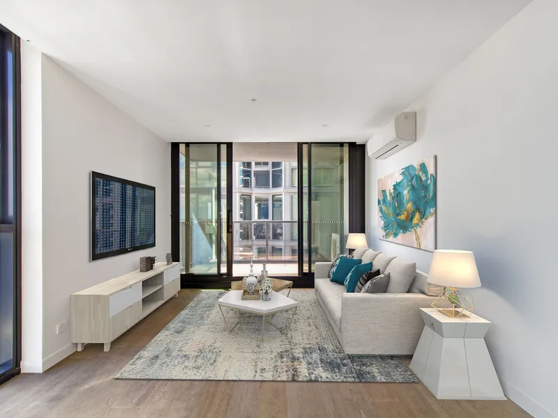 STUNNING UNIT IN THE HEART OF FORTITUDE VALLEY!