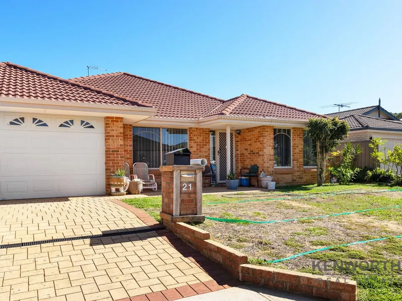 Four Bedroom, Two Bathroom family home on 540sqm block