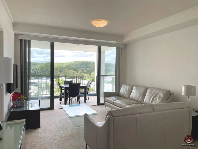 LUXURY 2 BEDROOM FULLY FURNISHED APARTMENT