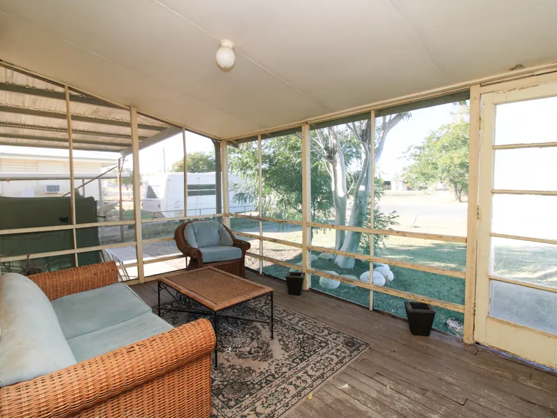 ~ Cute Cottage With Rental History ~