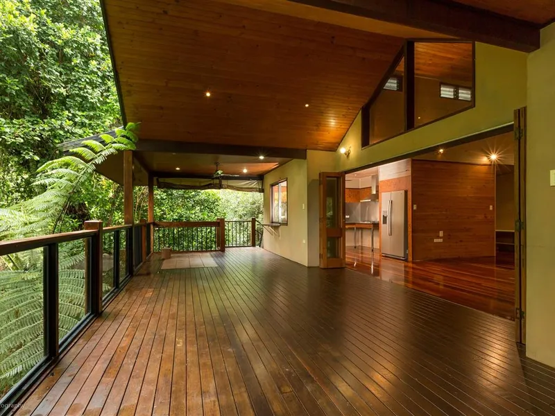 ABSOLUTE PRIVACY WITH PRISTINE CREEK