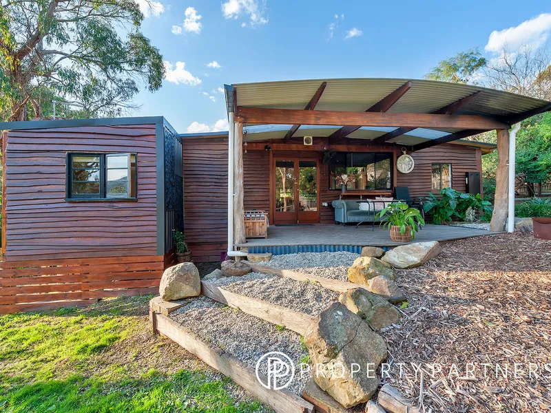 BEYOND THE DOUBLE GATES, AN OASIS AWAITS…