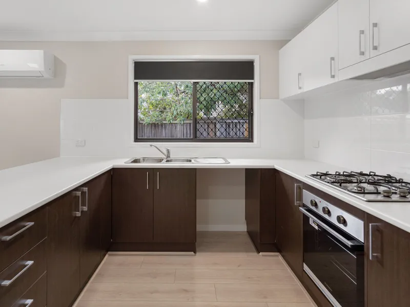 Stunning Brand New Home!