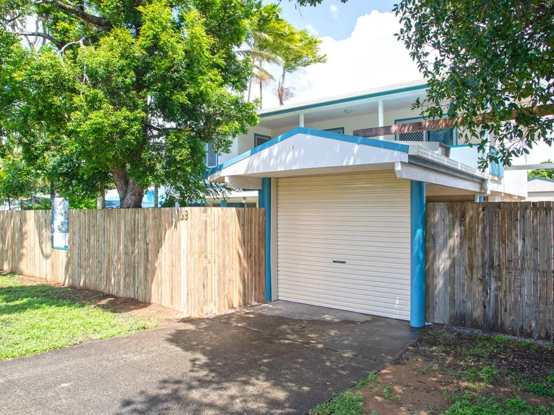 Four Bedroom Family Home with a Shed!