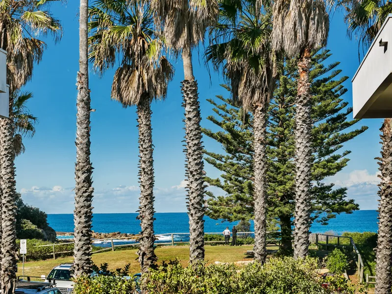 Beach holiday, every day