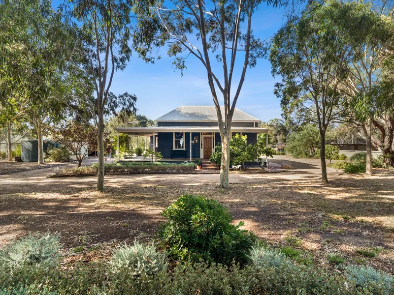 3.85 Acre Lifestyle Property with beautiful views of Mt Langi Ghiran