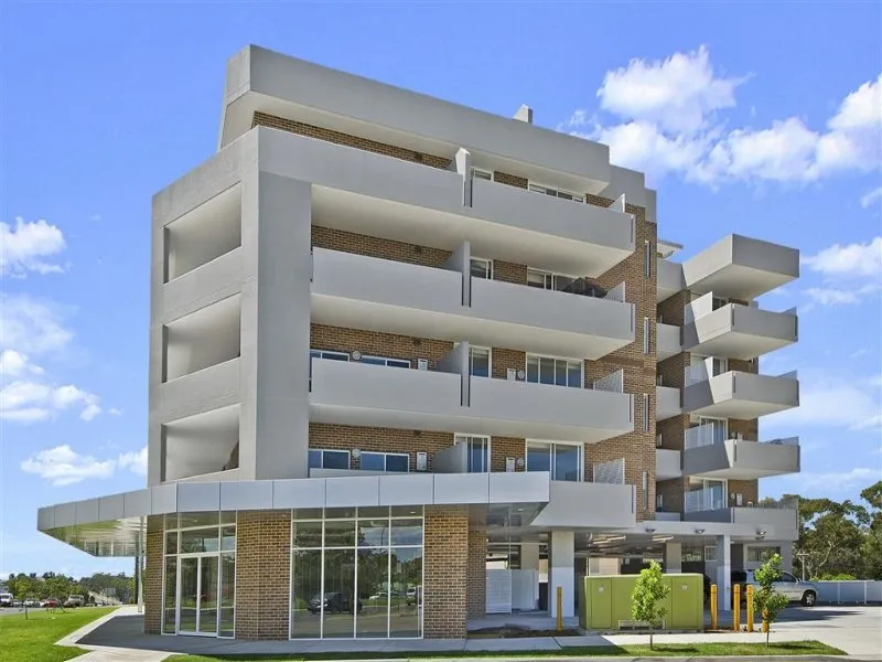 Two Bedroom on the border of Westmead and Wentworthville!