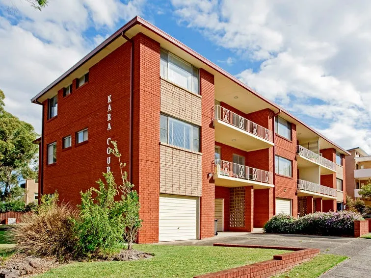 Top Floor Two Bedroom Unit
