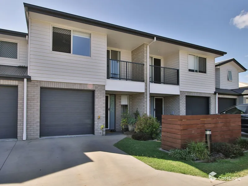 Spacious and Low Maintenance Townhouse for Lease. PLEASE REGISTER FOR ALL INSPECTIONS AT rentals.southport@multidynamic.com.au