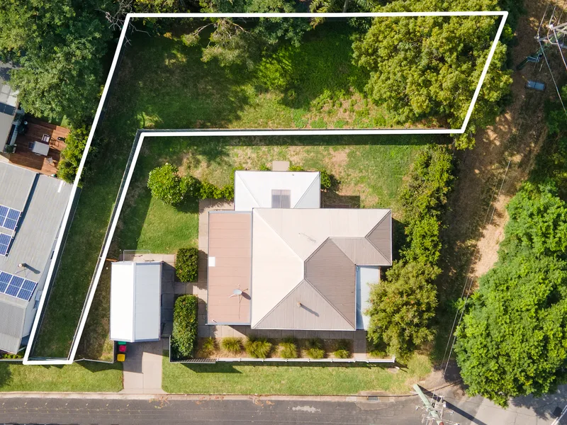 City-Fringe Landholding with an Exciting Future    