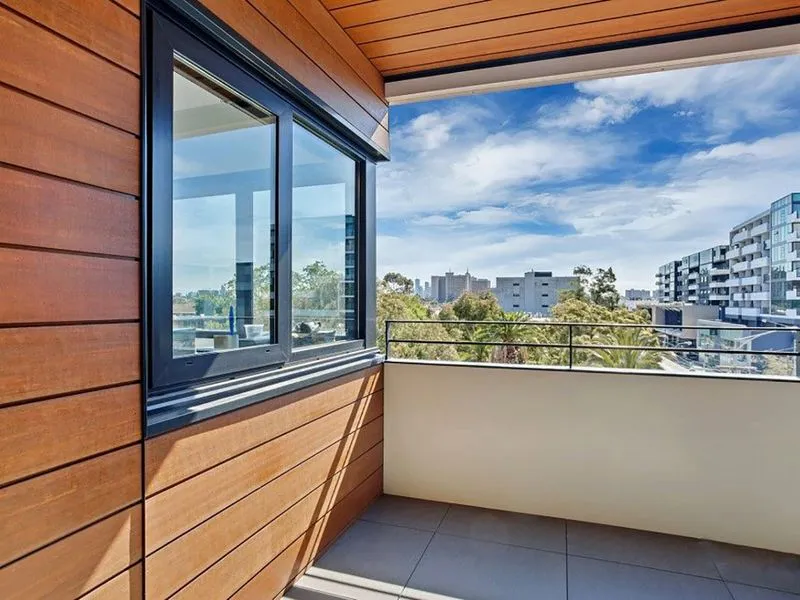 Modern one bed apartment perfect for 1st home buyer or investor