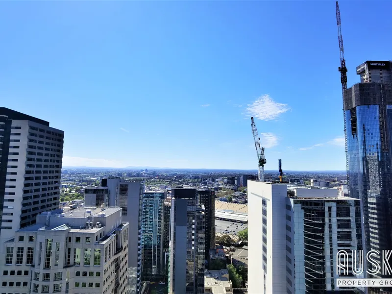 Bright & Spacious 2 Bed 2Bath with breathtaking view