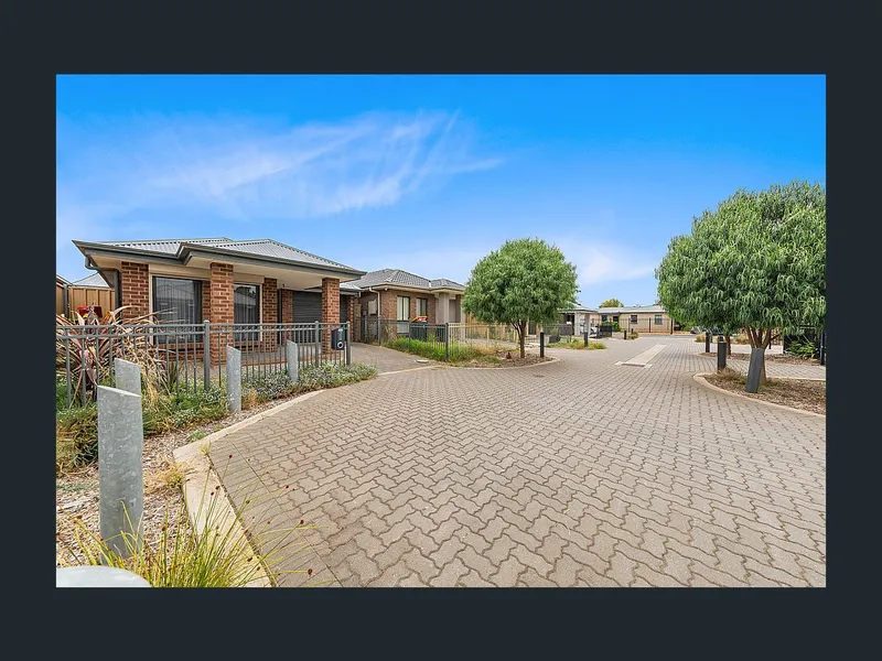 3 Bedroom, 2 Bathroom Home!