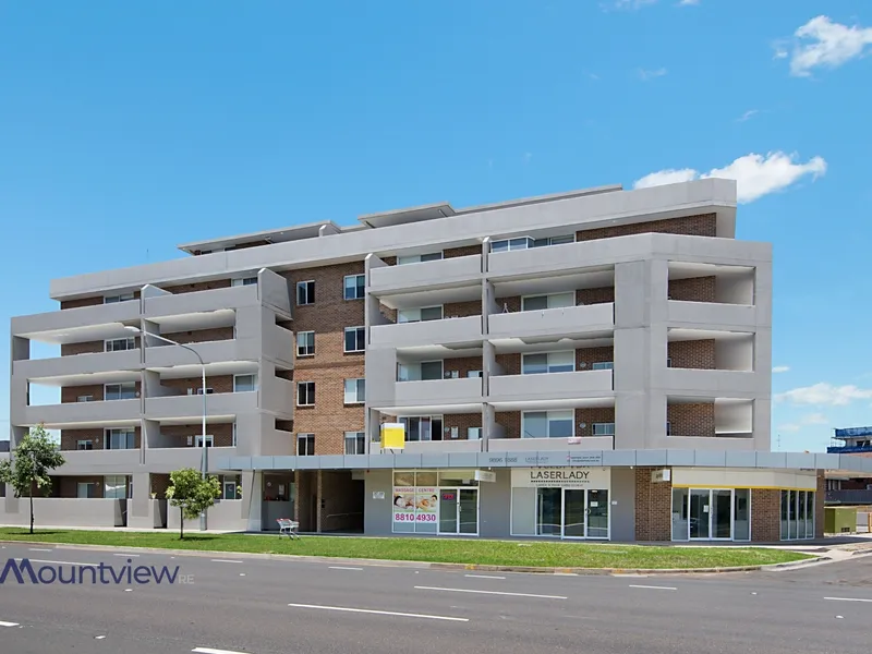 Spacious Modern Apartment