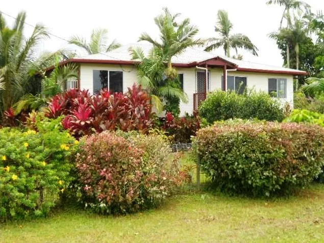 3 BEDROOM HOUSE ACROSS INNISFAIL RACE TRACK
