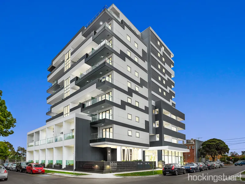 Brilliance Is Easily Identified - 'Bellview' 