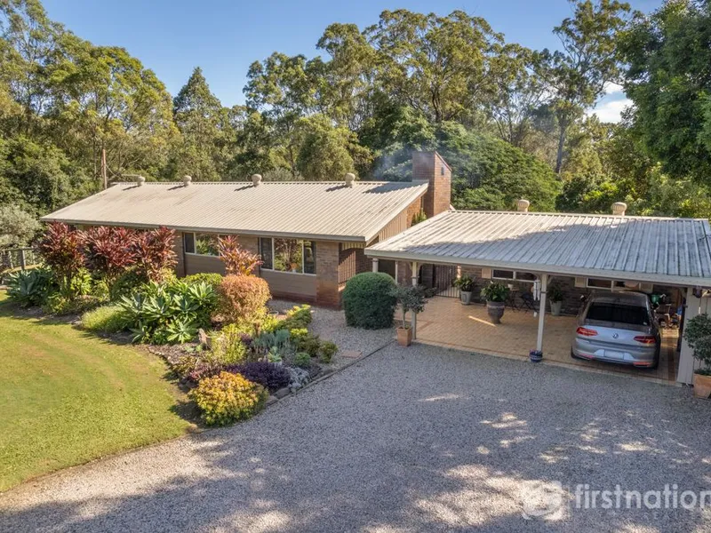 LUSH SEMI ACREAGE/5 BEDROOMS/FIREPLACE