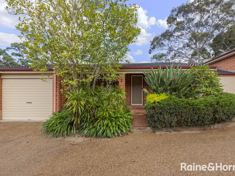 CONVENIENCE & LOW MAINTENANCE LIVING