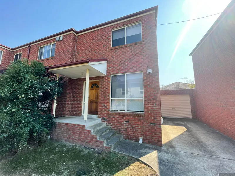 Modern Double Storey Townhouse