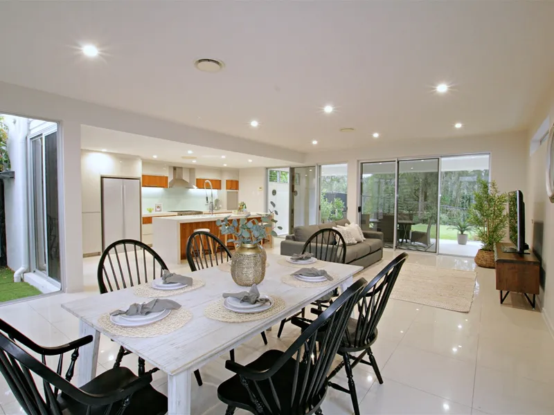 PRIVATE NATURE RESERVE BACKDROP AND RIVER VIEWS