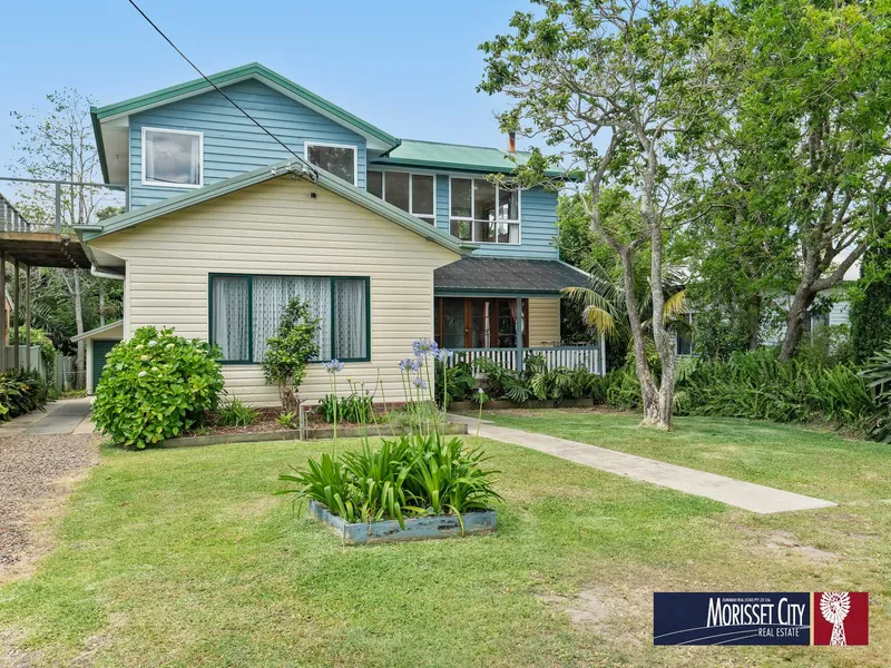 Great Block in Lakeside Location