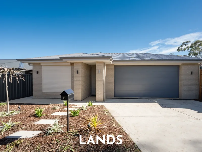 Stunning 3 Bedroom Home in a Great Location - Available Now