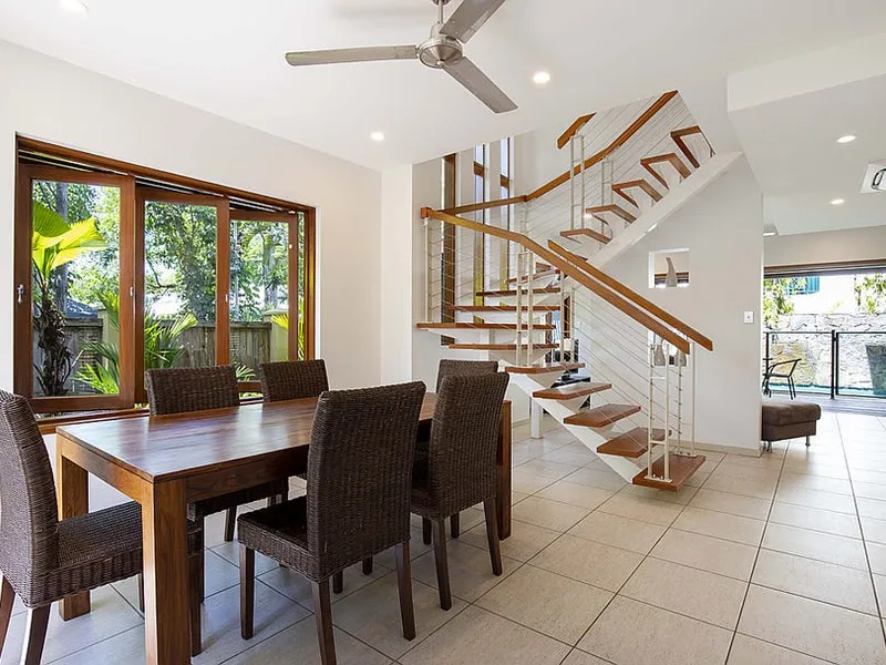 FLEXIBLE SHORT TERM RENTAL - FULLY FURNISHED