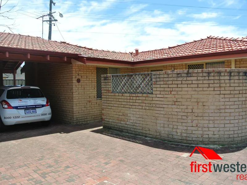 DIANELLA - TWO BEDROOM VILLA - GREAT LOCATION